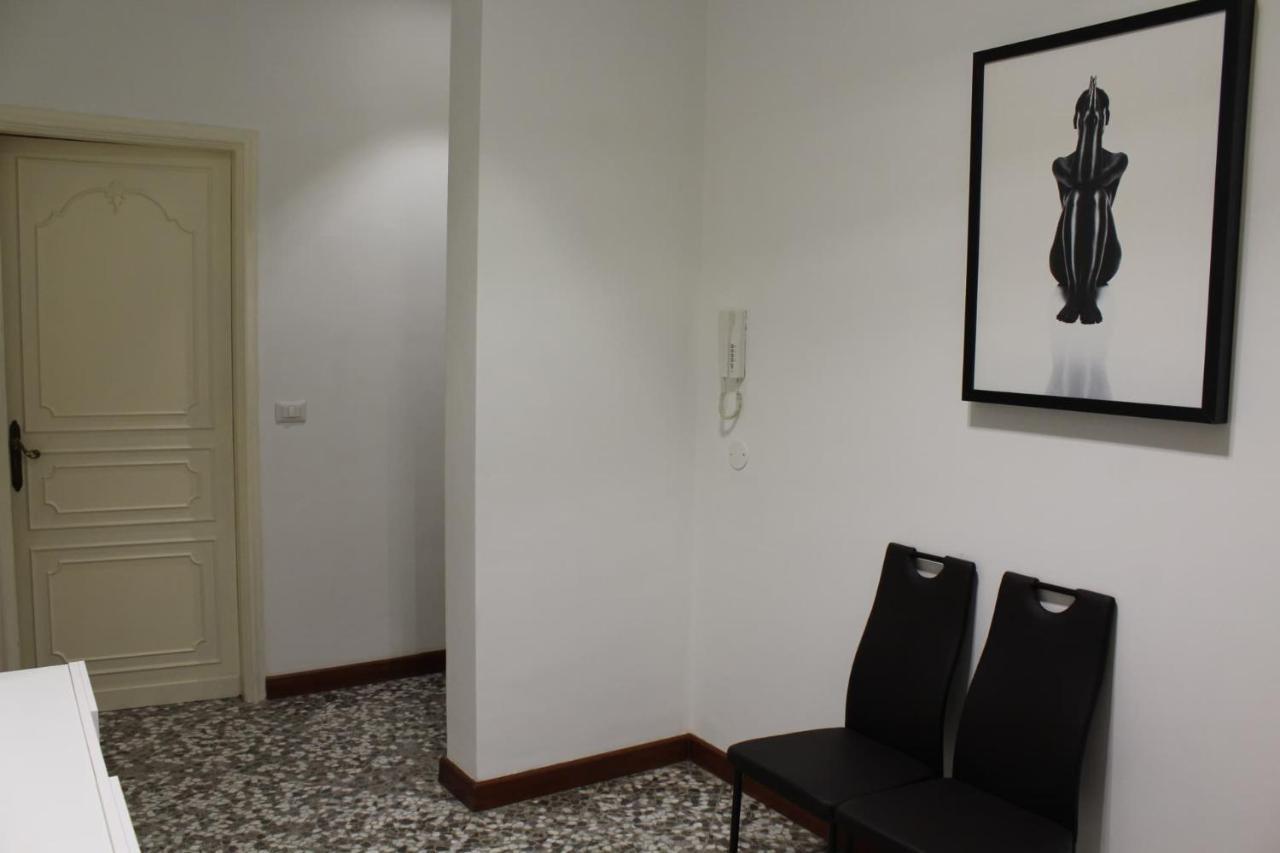 Apartment Little باري المظهر الخارجي الصورة